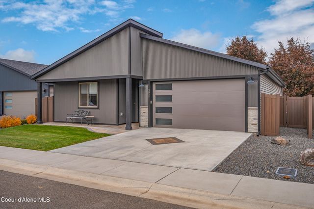 13958 N Rainier Loop, Rathdrum, ID 83858