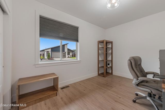 13958 N Rainier Loop, Rathdrum, ID 83858