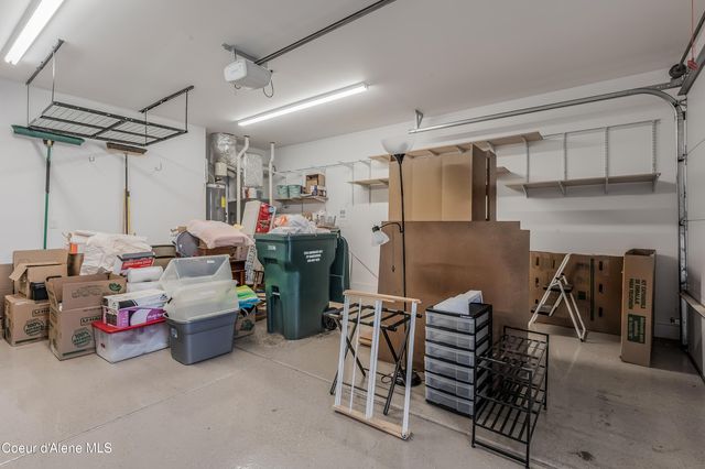 13958 N Rainier Loop, Rathdrum, ID 83858