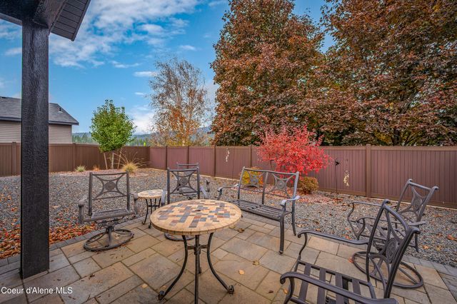 13958 N Rainier Loop, Rathdrum, ID 83858