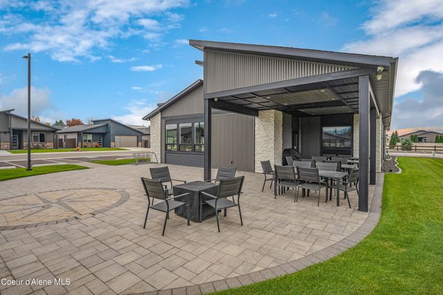 13958 N Rainier Loop, Rathdrum, ID 83858