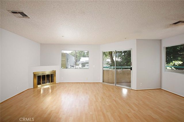 1421 5th 10, Glendale, CA 91201