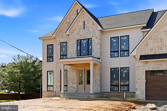 10801 MASON HUNT CT, Reston, VA 20190