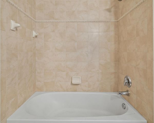1899 Newport Isles Boulevard, Port St. Lucie, FL 34953