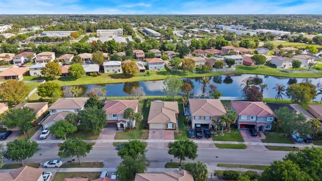 1899 Newport Isles Boulevard, Port St. Lucie, FL 34953