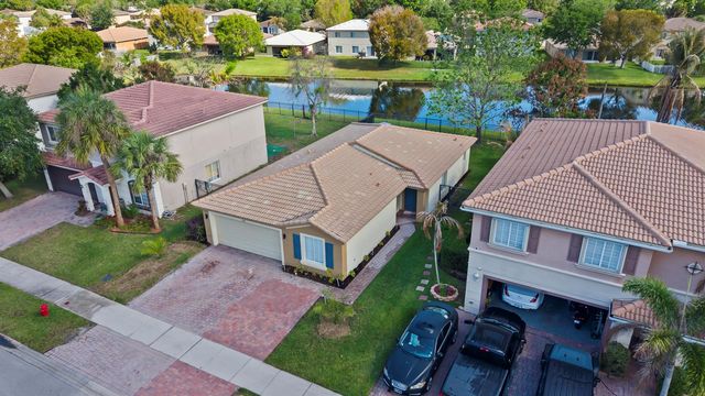1899 Newport Isles Boulevard, Port St. Lucie, FL 34953