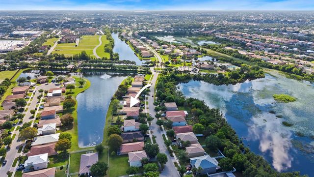 1899 Newport Isles Boulevard, Port St. Lucie, FL 34953
