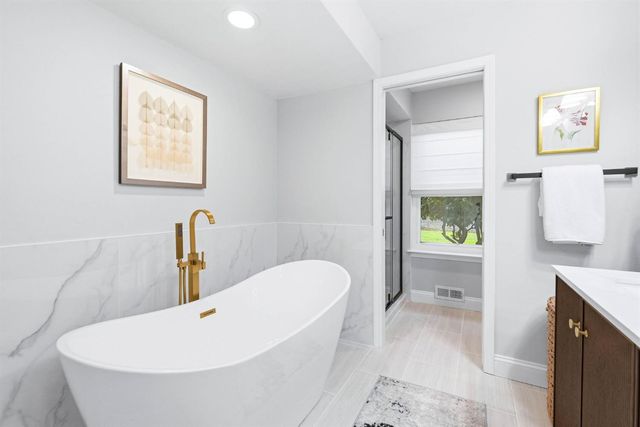 154 Southcreek Cir, Folsom, CA 95630