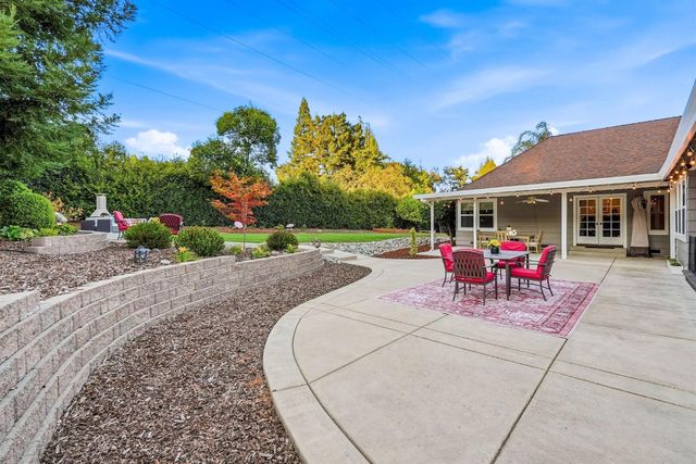 154 Southcreek Cir, Folsom, CA 95630
