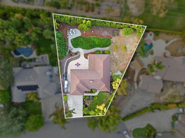 154 Southcreek Cir, Folsom, CA 95630