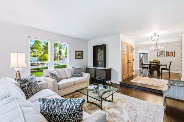 154 Southcreek Cir, Folsom, CA 95630