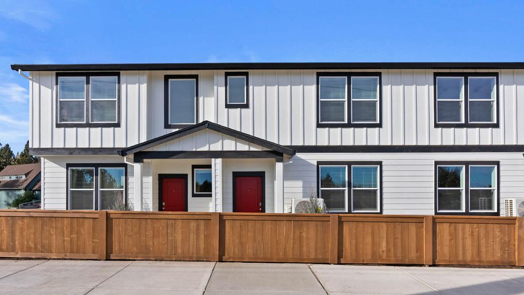 62739 Eagle Road, Bend, OR 97701