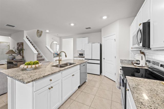 4641 BERNARD BOULEVARD, Haines City, FL 33844