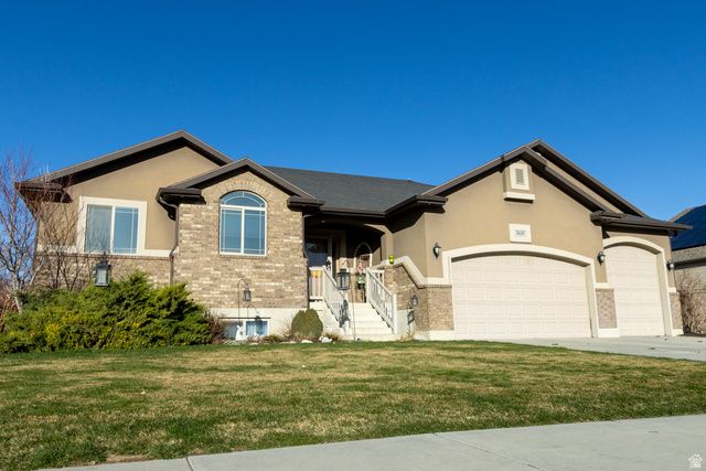 5645 S 4525 W, Hooper, UT 84315