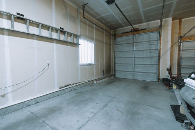 5645 S 4525 W, Hooper, UT 84315