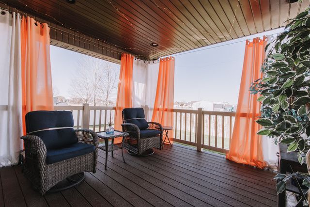 5645 S 4525 W, Hooper, UT 84315