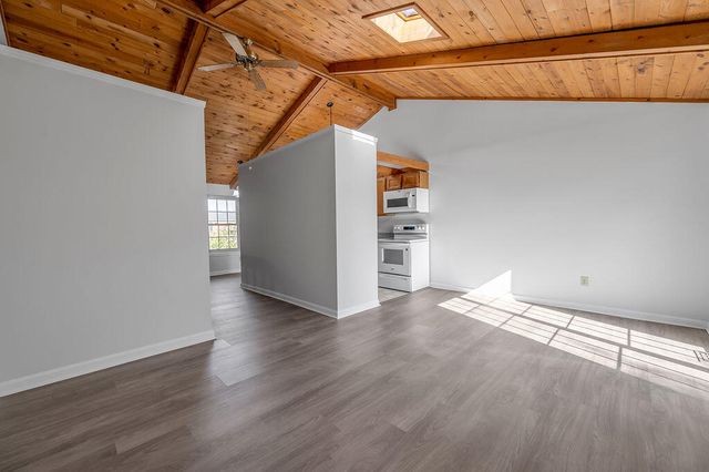 548 El Paseo Place, Lexington, KY 40517