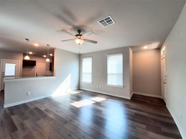 25160 Pacific Wren Drive, Magnolia, TX 77354