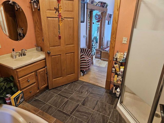 N380 Bell Loop Road, Wonewoc, WI 53968