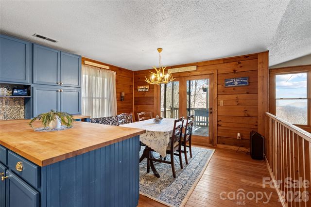 343 Chestnut Village Lane 11 & 12, Mars Hill, NC 28754