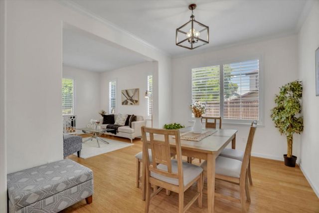 5704 Oakmont Drive, Richmond, CA 94806