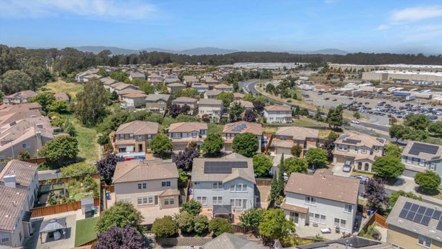 5704 Oakmont Drive, Richmond, CA 94806