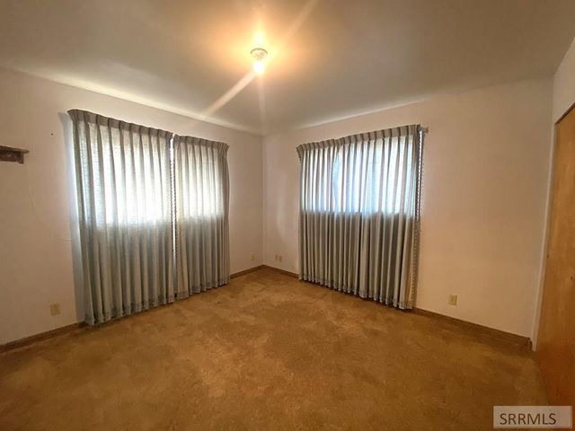 220 S 10th Street, Challis, ID 83226