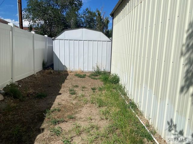 220 S 10th Street, Challis, ID 83226