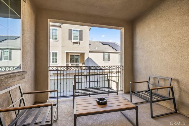 2142 Emerald Grotto, Upland, CA 91786