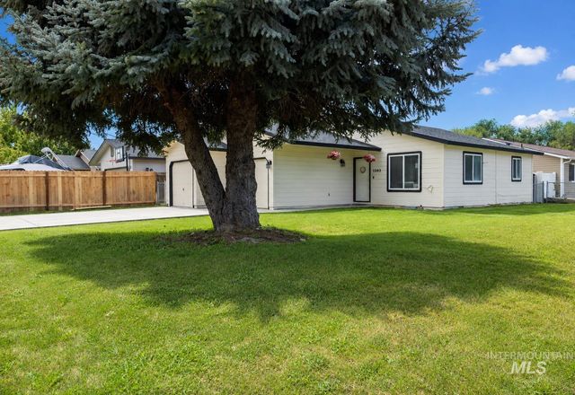 1303 S Elder St, Nampa, ID 83686