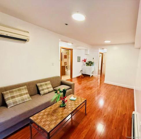 14022 Beech Avenue 3E, Flushing, NY 11355