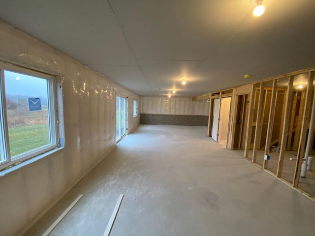 37583 Greenwich Court, North Branch, MN 55056