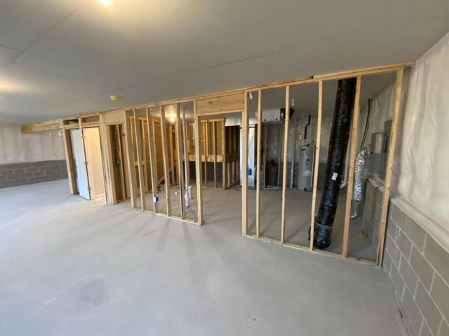 37583 Greenwich Court, North Branch, MN 55056