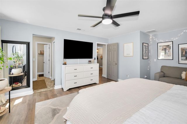 8904 BEELER DRIVE, Tampa, FL 33626