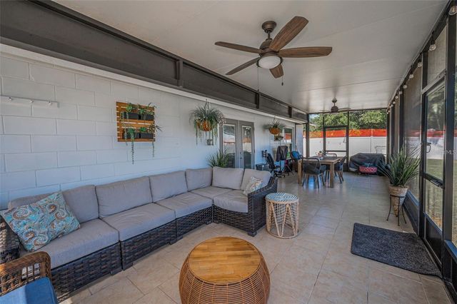 8904 BEELER DRIVE, Tampa, FL 33626