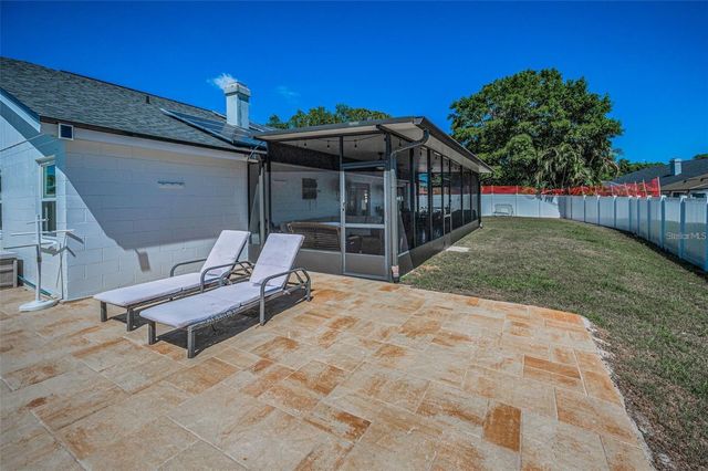 8904 BEELER DRIVE, Tampa, FL 33626