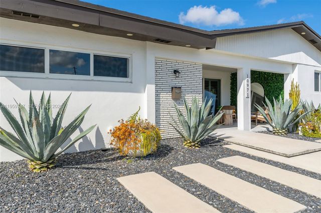 10971 SW 177th St, Miami, FL 33157