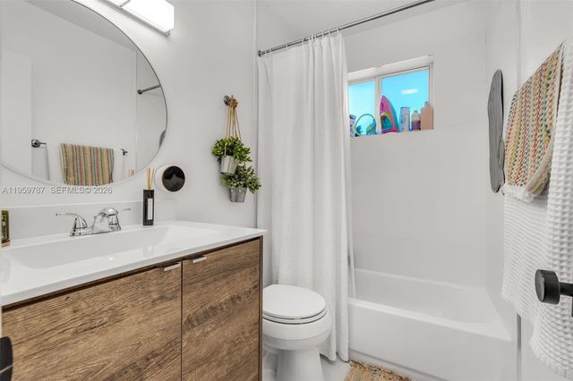 10971 SW 177th St, Miami, FL 33157