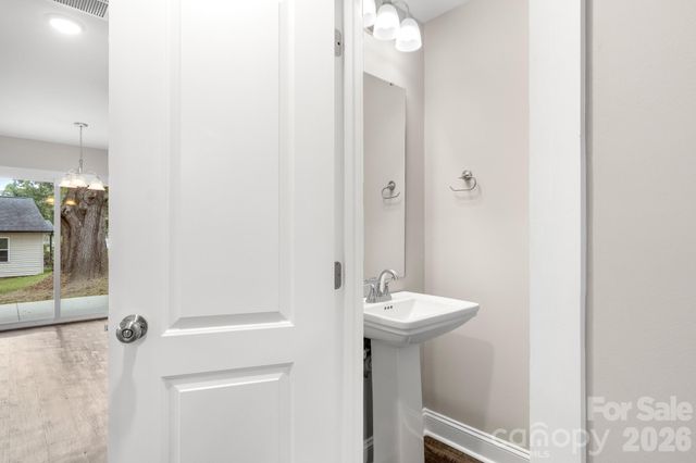 600 Sunderland Road, Concord, NC 28027