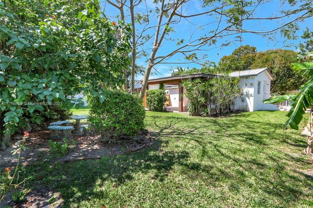 2725 SW 82nd Ave, Miami, FL 33155