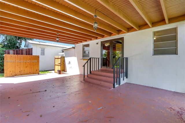 2725 SW 82nd Ave, Miami, FL 33155