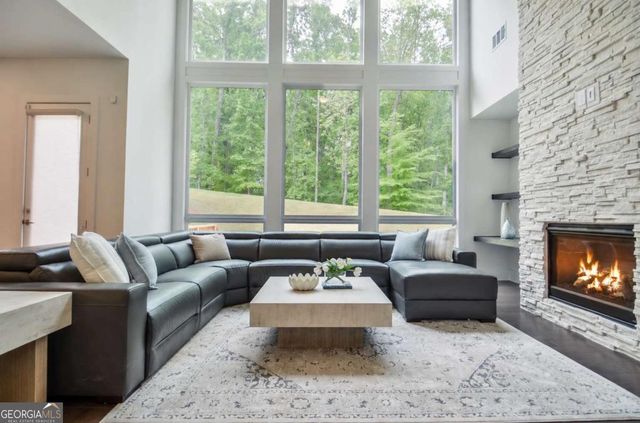 14195 reserve manor Lane, Roswell, GA 30075
