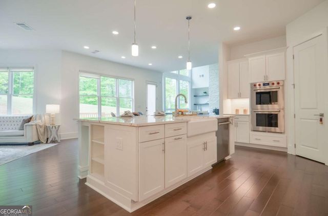 14195 reserve manor Lane, Roswell, GA 30075