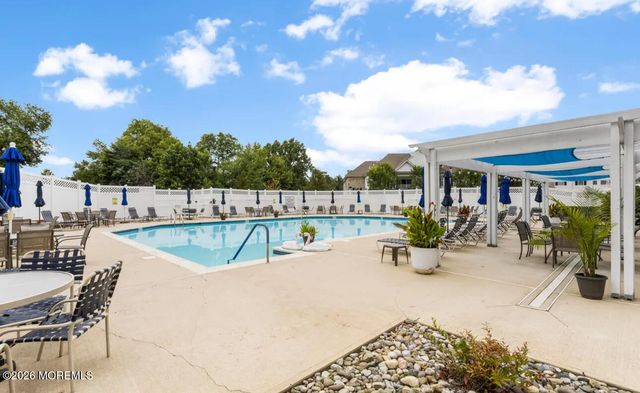 112 Regency Court 112, Morganville, NJ 07751