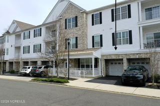 112 Regency Court 112, Morganville, NJ 07751