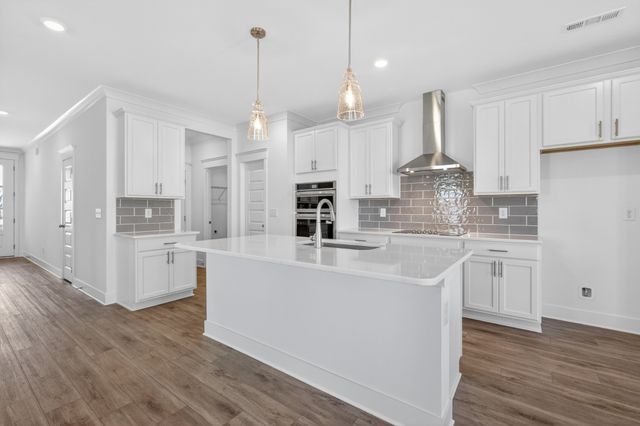 137 Yuma Lane, White House, TN 37188