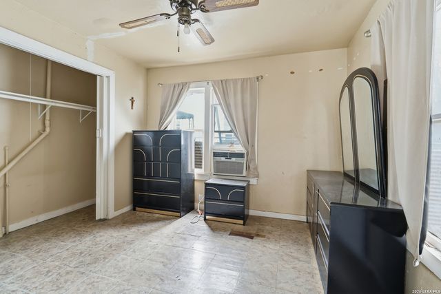 333 Hawthorne, San Antonio, TX 78214