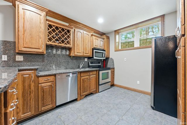 13002 US HWY 30 E, New Haven, IN 46774