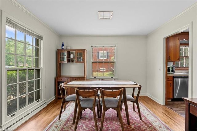 1210 Pembroke Road, Greensboro, NC 27408