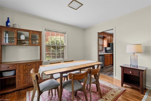 1210 Pembroke Road, Greensboro, NC 27408